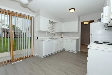 6024 Aspen Lane Matteson IL 60443