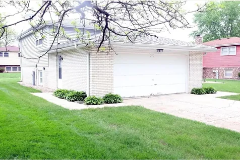 6024 Aspen Lane Matteson IL 60443