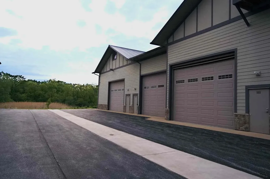 2240 Ferry Road Naperville IL 60563