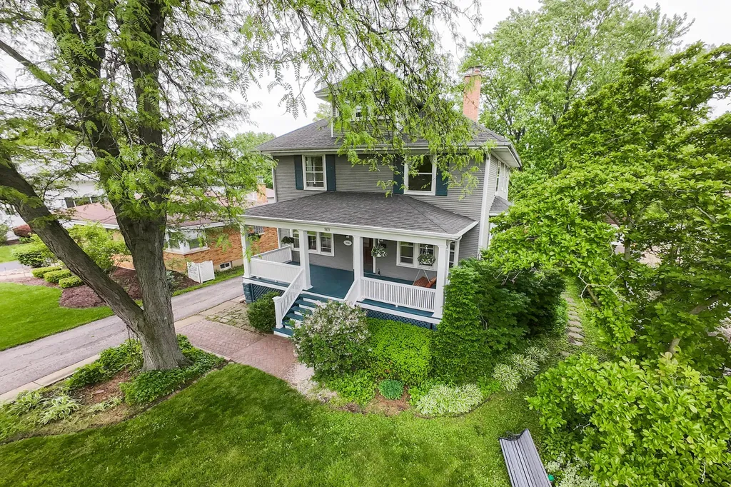 503 South Summit Avenue Villa Park IL 60181