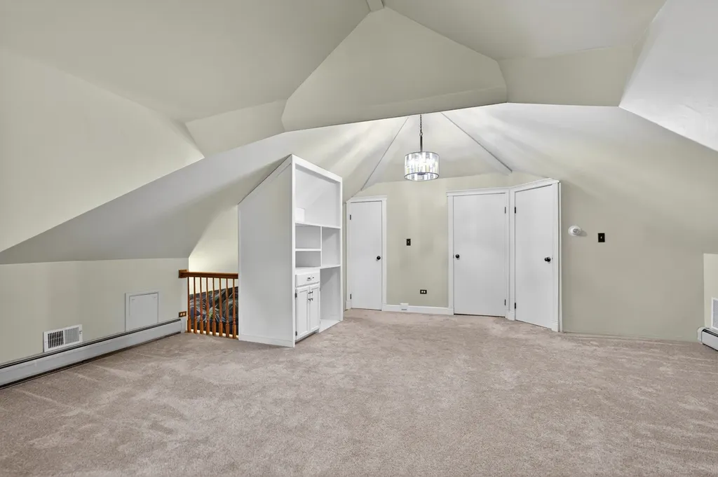 503 South Summit Avenue Villa Park IL 60181