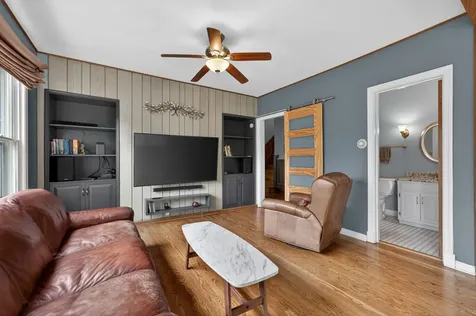 503 South Summit Avenue Villa Park IL 60181
