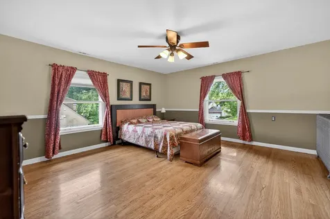 503 South Summit Avenue Villa Park IL 60181
