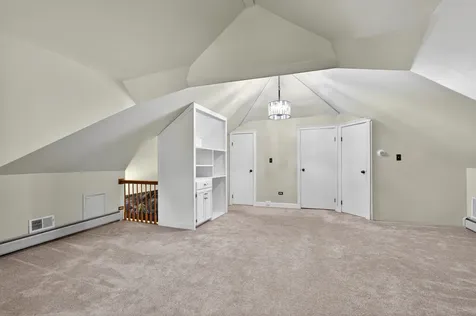 503 South Summit Avenue Villa Park IL 60181