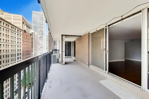 201 East Chestnut Street Chicago IL 60611