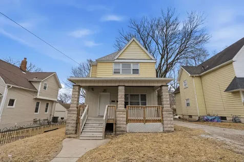 903 44TH Street Rock Island IL 61201