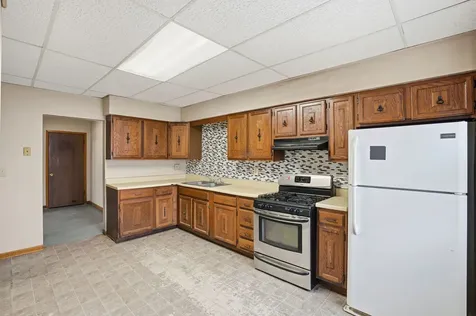 903 44TH Street Rock Island IL 61201