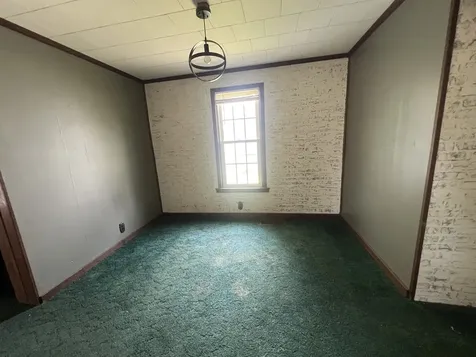 529 North 2nd Street Watseka IL 60970