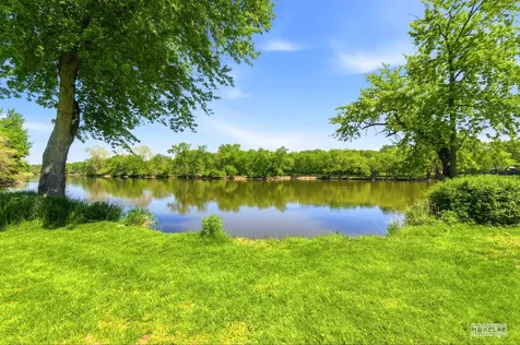 123 Belle Rive Drive Millington IL 60537