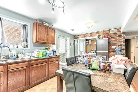 7832 South Christiana Avenue Chicago IL 60652