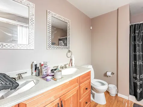7832 South Christiana Avenue Chicago IL 60652