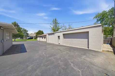 2304 Plainfield Road Crest Hill IL 60403