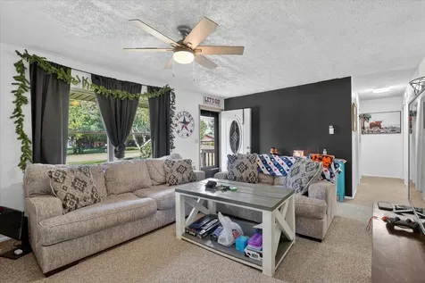 2140 Davis Drive Belvidere IL 61008