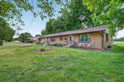 2140 Davis Drive Belvidere IL 61008