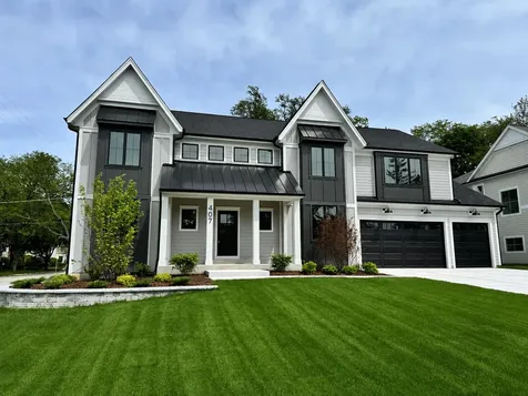 407 South Pine Avenue Arlington Heights IL 60005