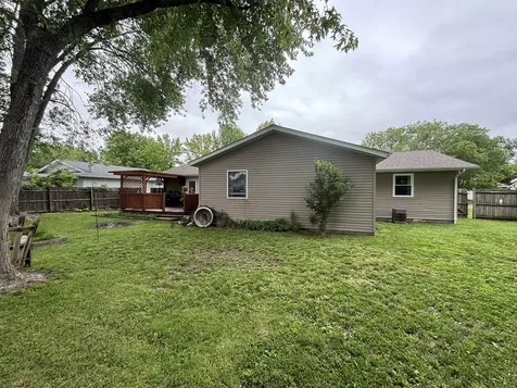 333 Northwood Lane Salem IL 62881