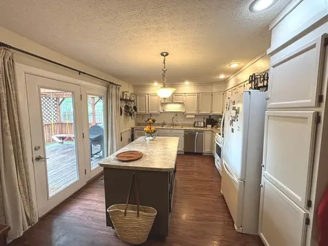333 Northwood Lane Salem IL 62881
