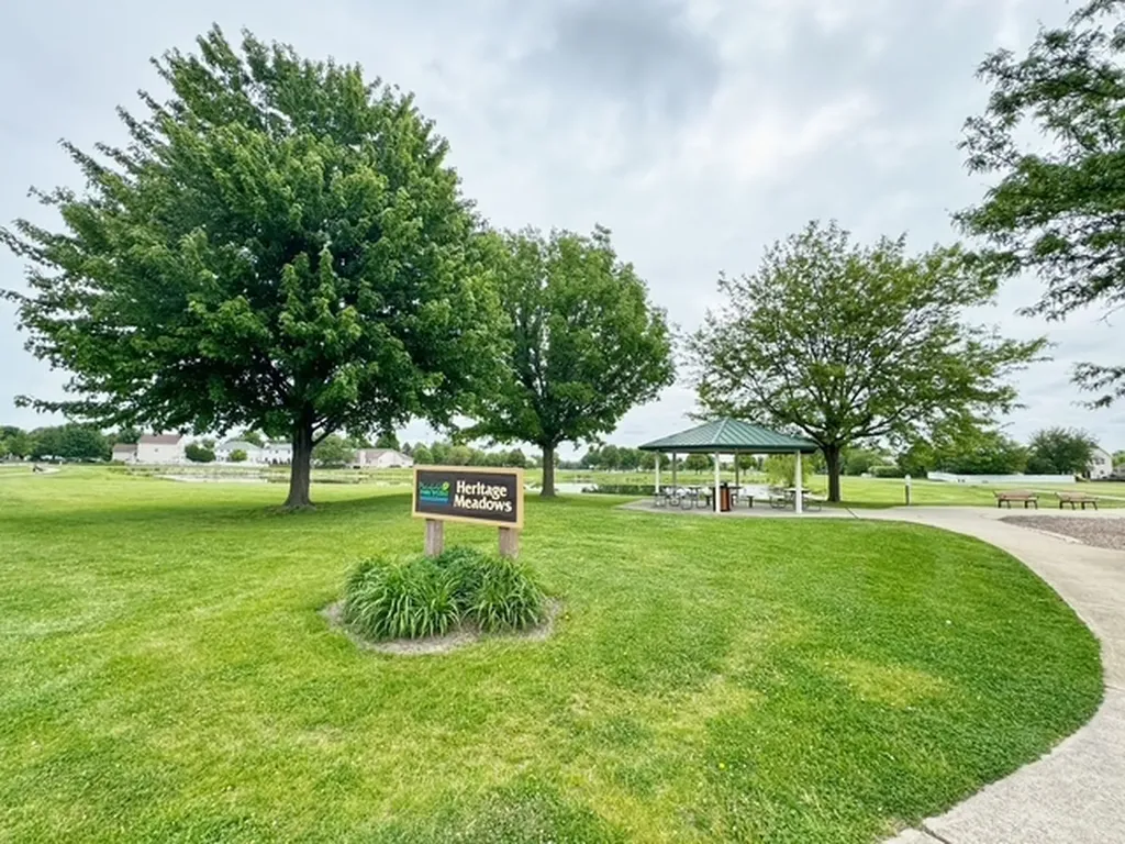 24044 Walnut Circle Plainfield IL 60585