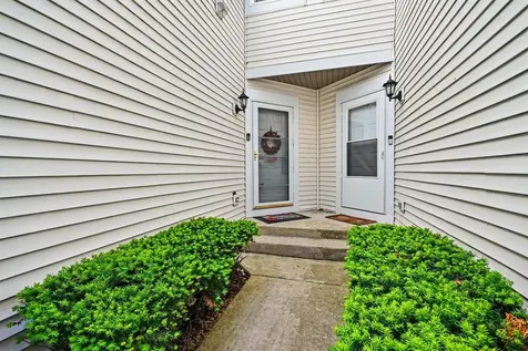 24044 Walnut Circle Plainfield IL 60585