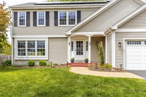 76 Foxboro Lane Gurnee IL 60031