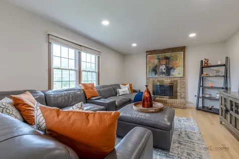 76 Foxboro Lane Gurnee IL 60031