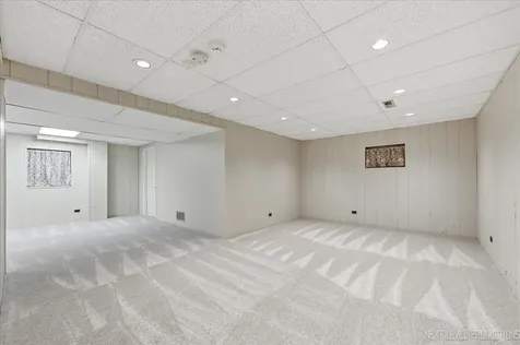 530 Olesen Drive Naperville IL 60540