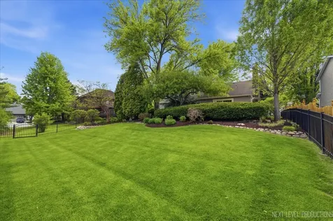 530 Olesen Drive Naperville IL 60540
