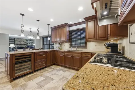 530 Olesen Drive Naperville IL 60540