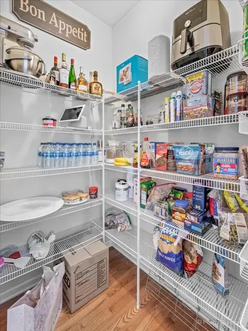 1228 Meade Court Lindenhurst IL 60046