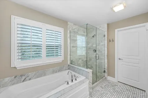1228 Meade Court Lindenhurst IL 60046