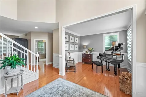 1228 Meade Court Lindenhurst IL 60046