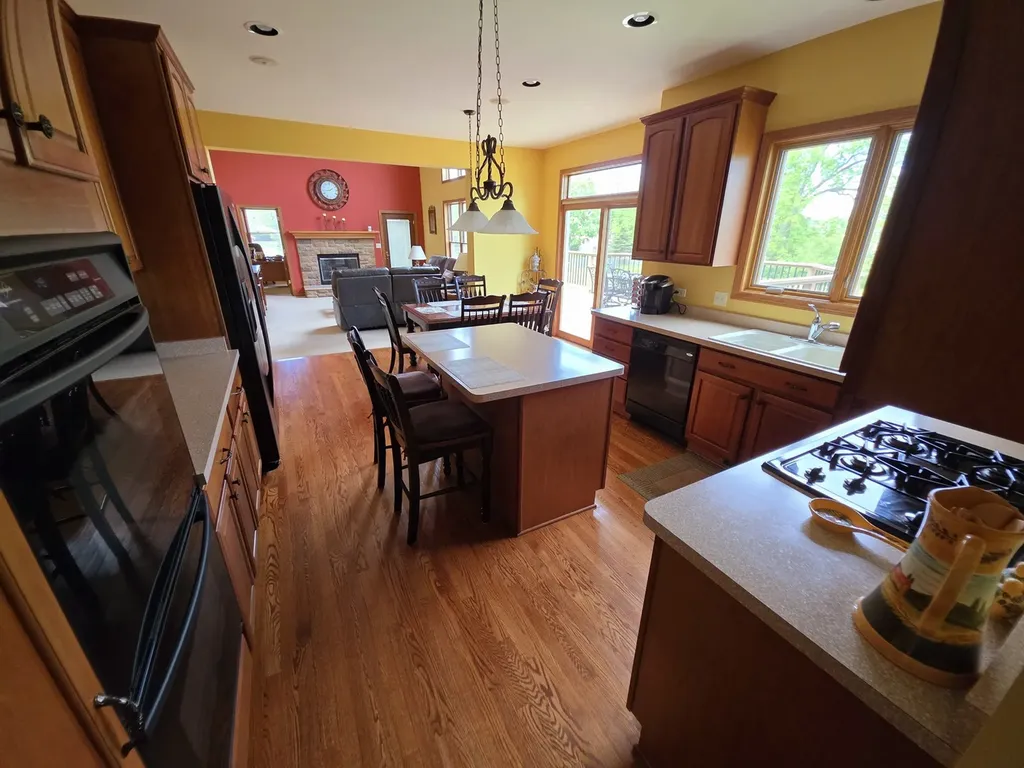 1117 Pinehurst Court Antioch IL 60002