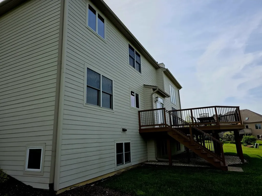 1117 Pinehurst Court Antioch IL 60002