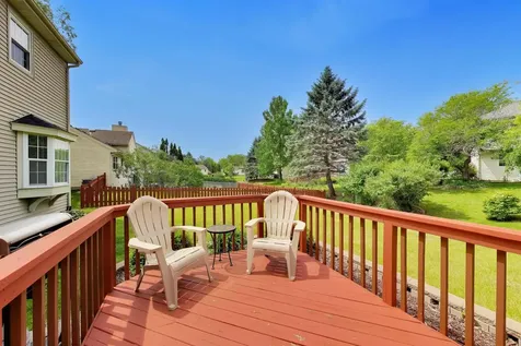 524 Edinburgh Lane West Dundee IL 60118