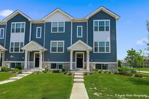 2151 Sassafras Way Wonder Lake IL 60097