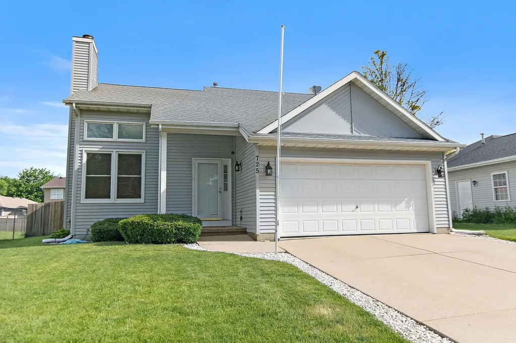 725 Tyler Street Genoa IL 60135
