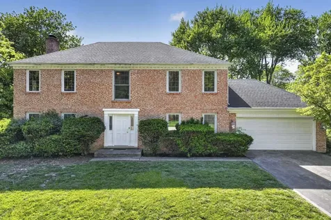 647 Sedgwick Drive Libertyville IL 60048