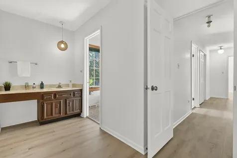 647 Sedgwick Drive Libertyville IL 60048