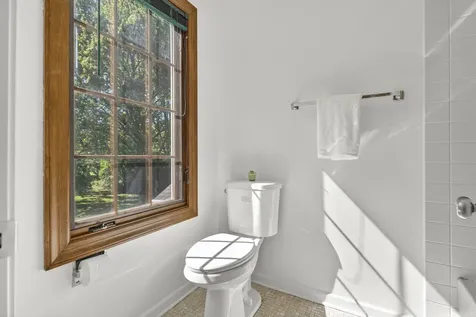 647 Sedgwick Drive Libertyville IL 60048