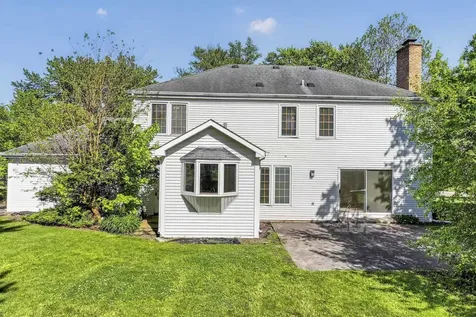 647 Sedgwick Drive Libertyville IL 60048