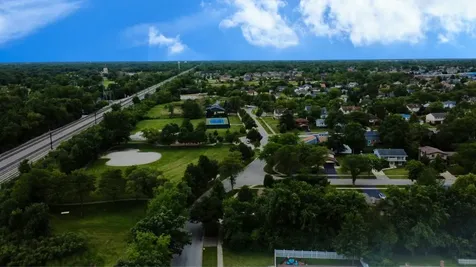 1621 Lawrence Crescent Flossmoor IL 60422