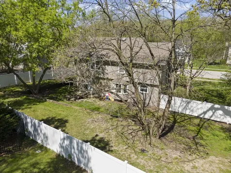 421 Cambridge Way Bolingbrook IL 60440