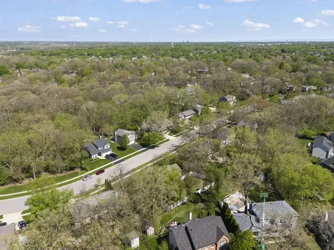 421 Cambridge Way Bolingbrook IL 60440