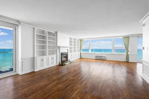1630 Sheridan Road Wilmette IL 60091
