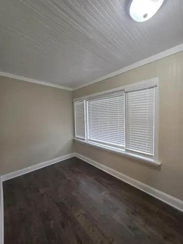 12019 South Perry Avenue Chicago IL 60628