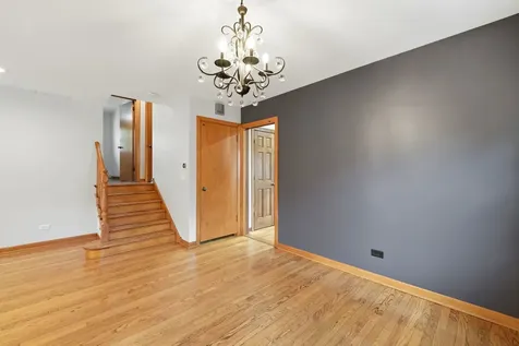 1434 Heidorn Avenue Westchester IL 60154