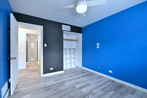 333 South East Avenue Oak Park IL 60302