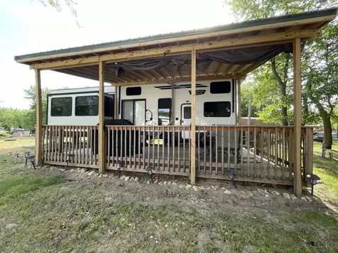 5-515 Woodhaven Lakes Sublette IL 61367