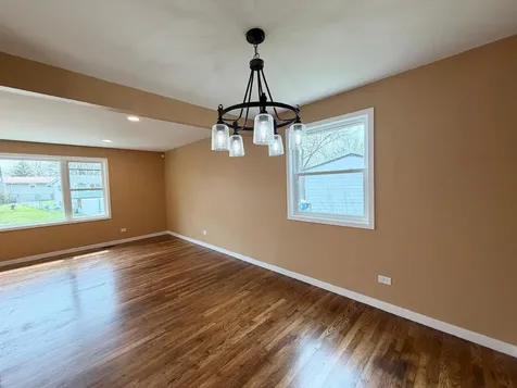 1817 218TH Place Sauk Village IL 60411