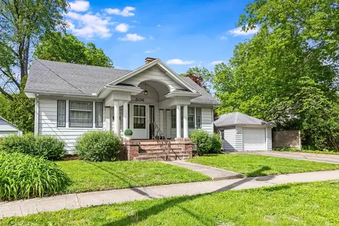 506 West William Street Champaign IL 61820